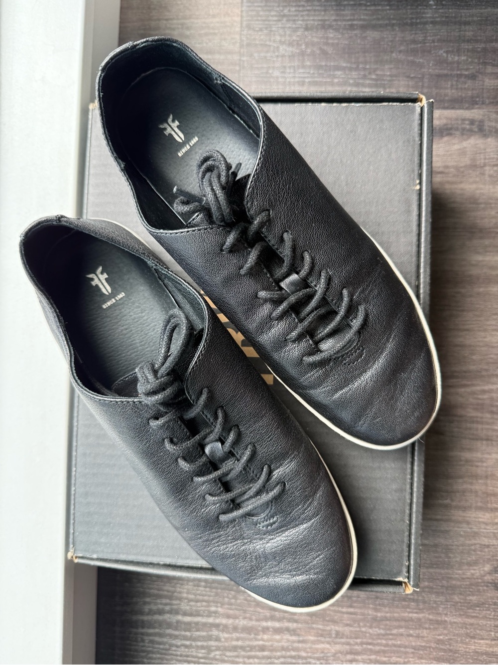 Frye Women's Webster Low Lace Black Leather Low-Profile Sneakers